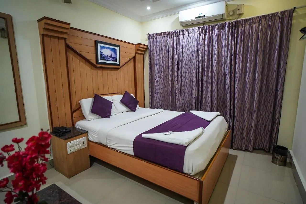 Hotel Prakaash Palace Mysore India