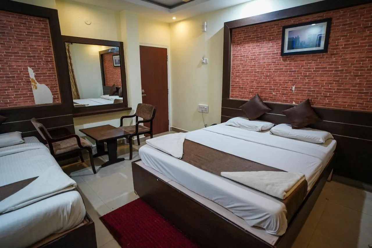 Hotel Prakaash Palace Mysore 2*,  India